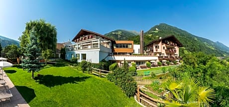 Alpenhof Lodge