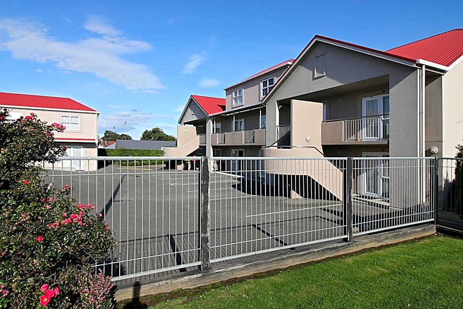 Balmoral Lodge Motel