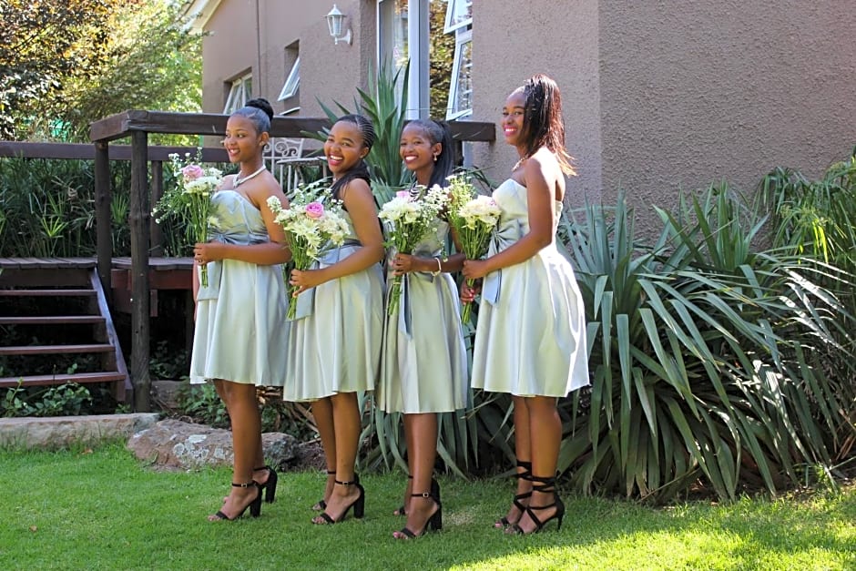 a Dam's View Accommodation