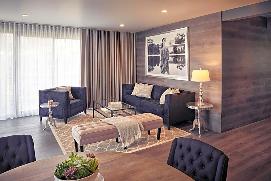 Mathias Luxury Plus by Viadora