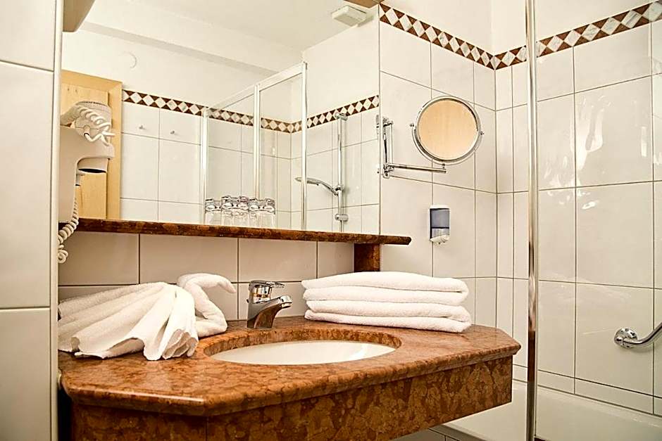 Hotel in the HEART of the Alps