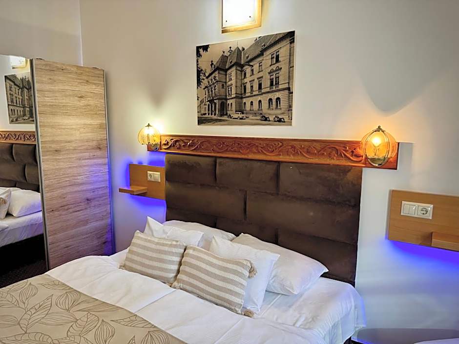 Fészek Fogadó - Pension Nest