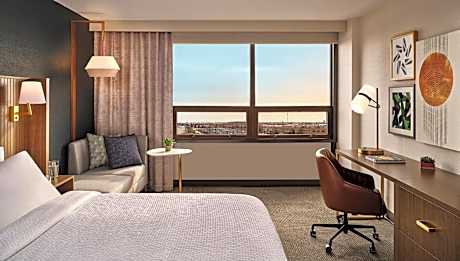 1 King Suite
