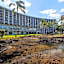 Hilo Hawaiian Hotel, Trademark Collection by Wyndham