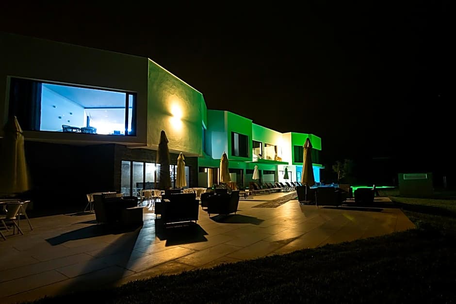 Enigma - Nature & Water Hotel