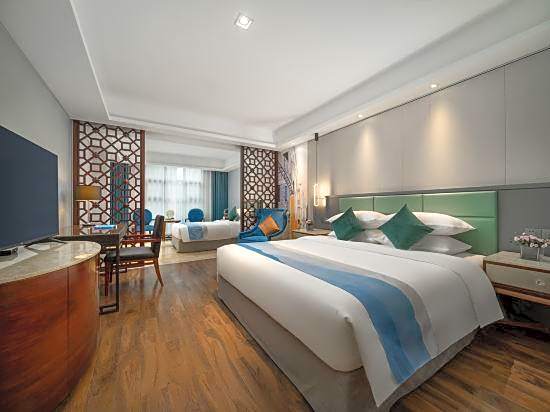Pulun Hotel
