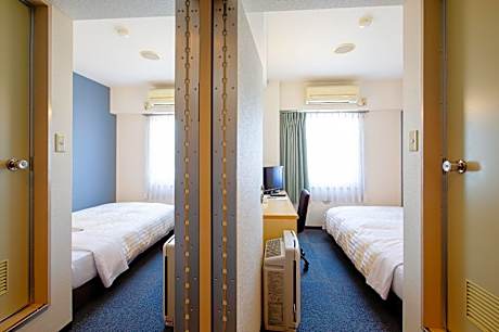 Economy Quadruple Room