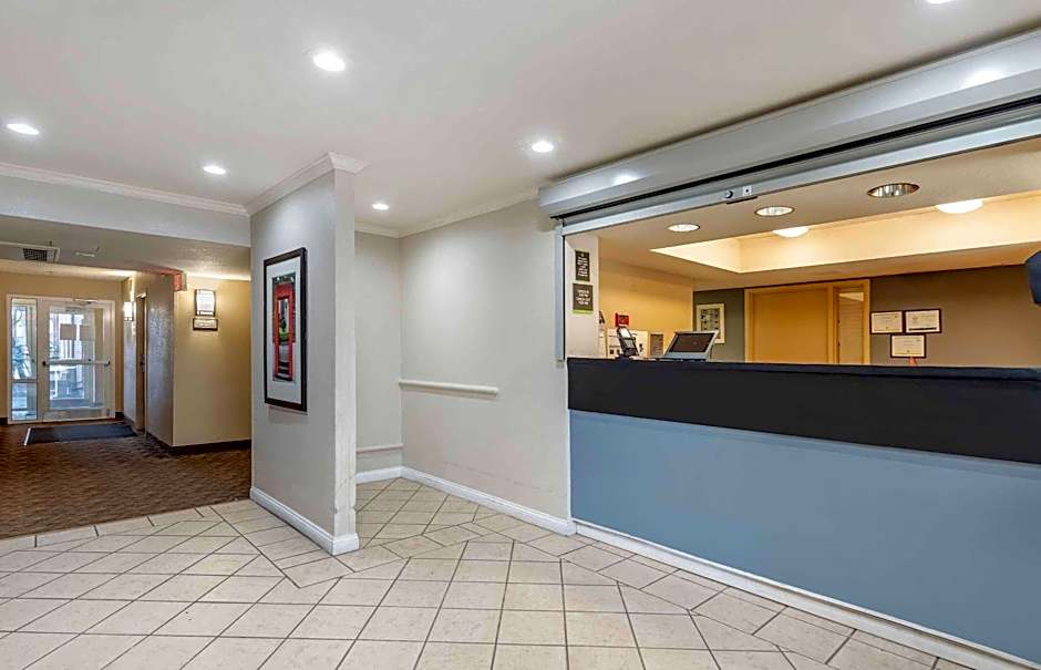 Extended Stay America Select Suites - Chicago - Westmont - Oak Brook
