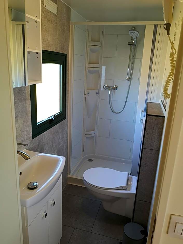 Mobilhome Pakoštane Sea and Sun