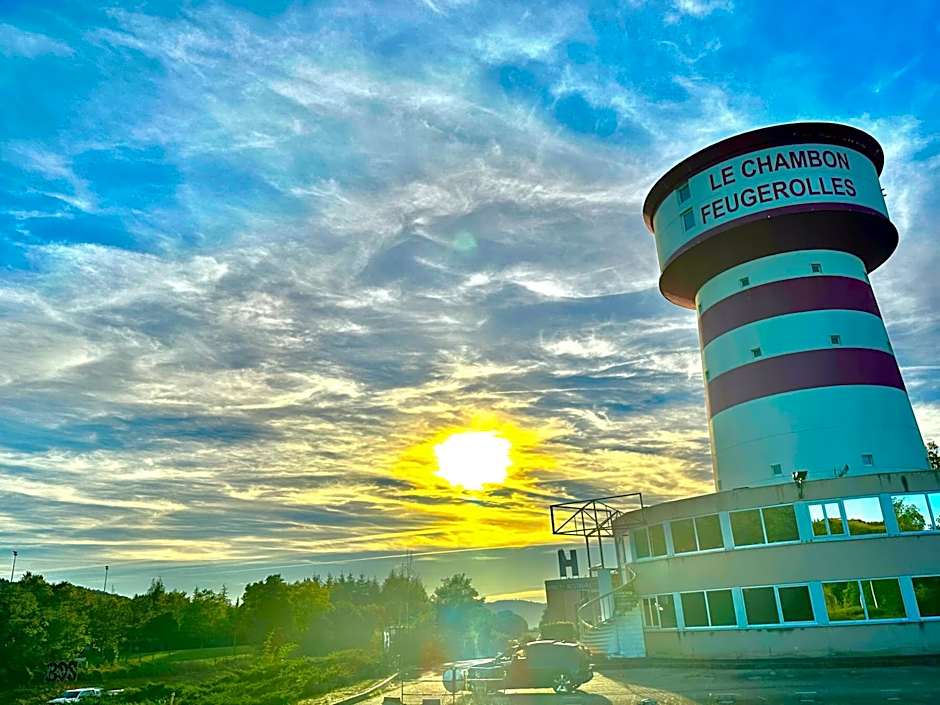 HOTEL De La Tour Saint Etienne SUD