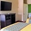 Americas Best Value Inn & Suites Houston NE