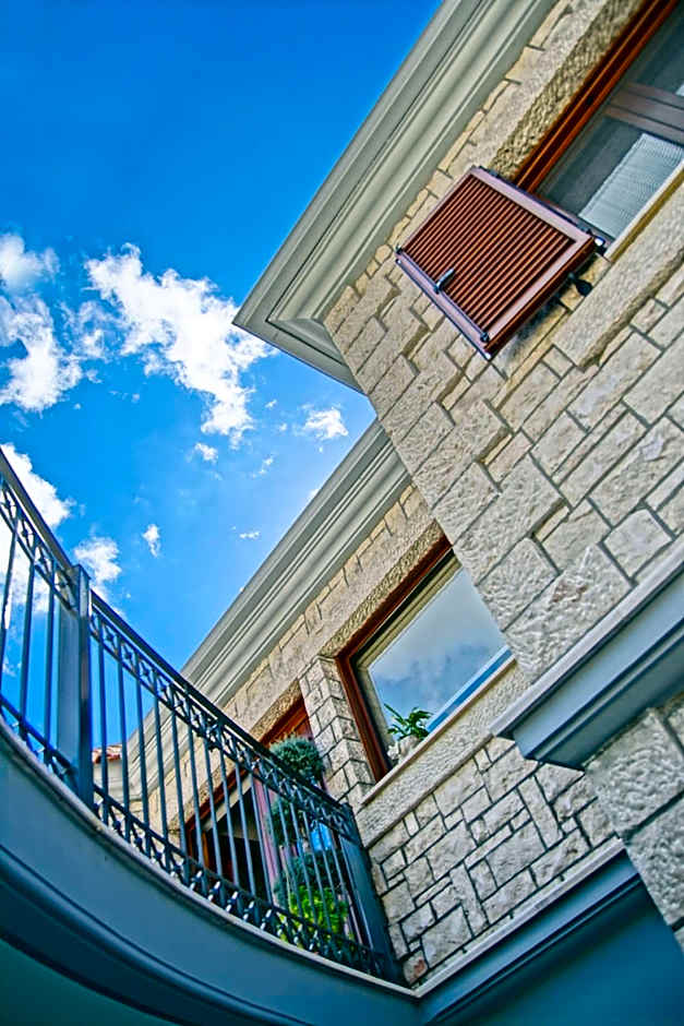 Treanto Nafpaktos Boutique Hotel