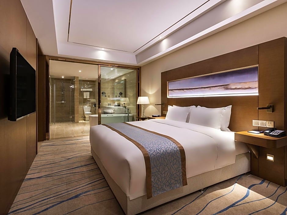 Novotel Qingdao New Hope