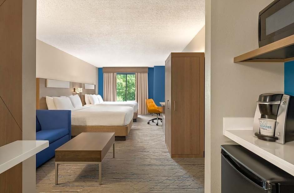 Holiday Inn Express & Suites Greenville-Downtown by IHG