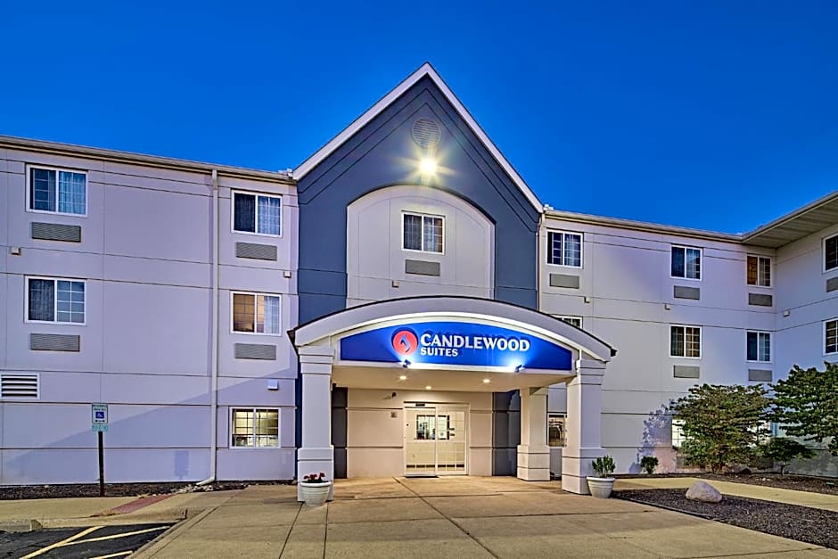 Candlewood Suites Peoria At Grand Prairie Hotel By IHG