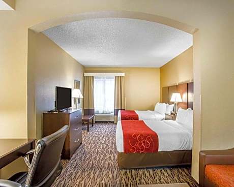 Suite with Two Queen Beds - Accessible/Non-Smoking