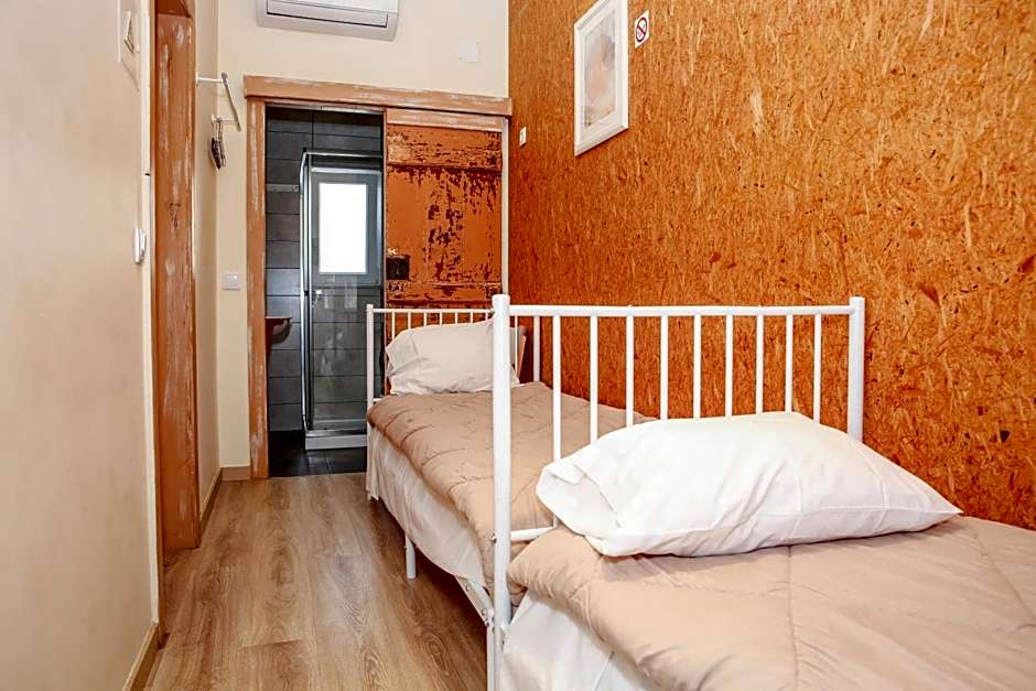 Quebra Costas Rooms Torres Vedras
