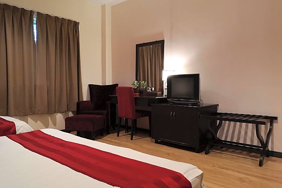 OYO 89908 Hotel Kensington