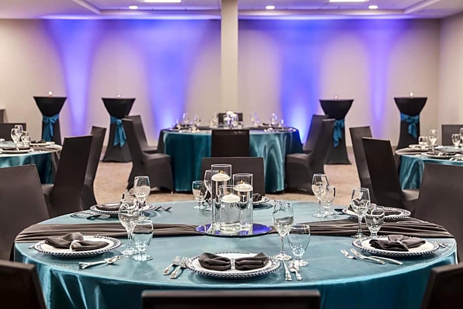 Holiday Inn Wichita East I-35 By IHG