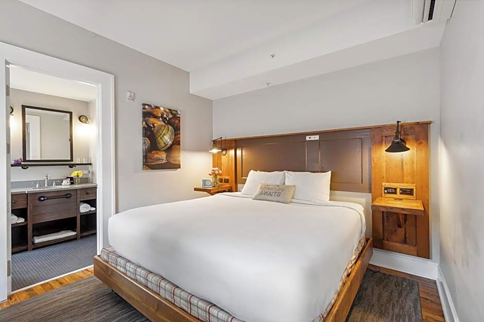 Western Front Hotel