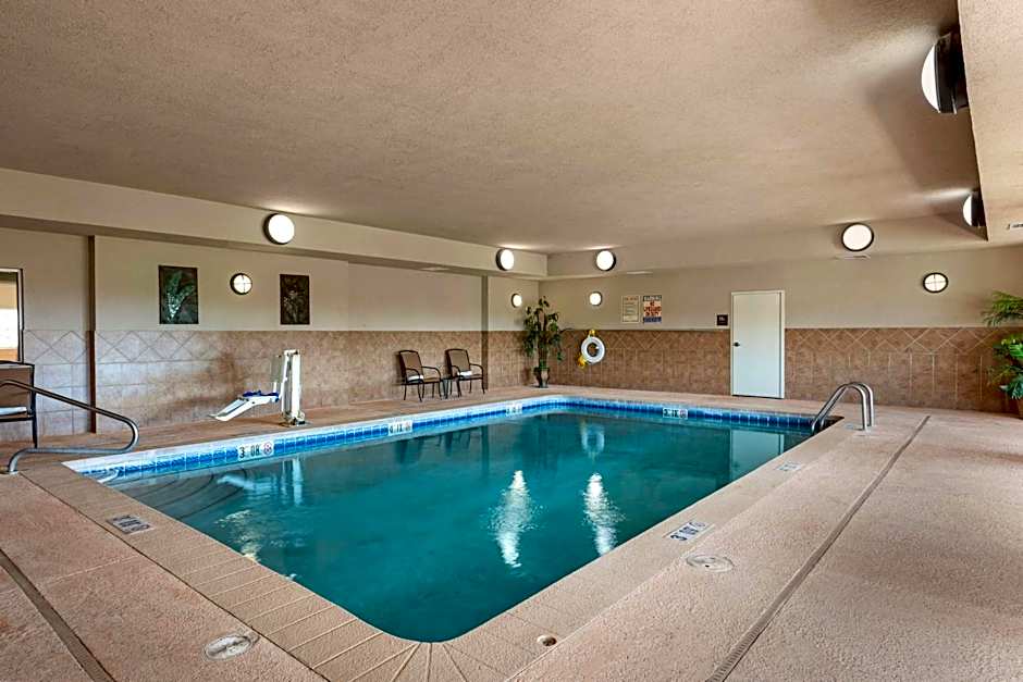 Best Western Plus Capital Inn