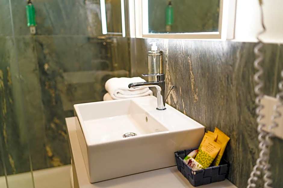 Albamarina Residence