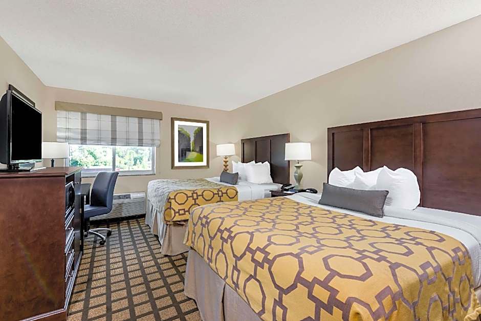 Baymont by Wyndham Erie