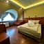 California Hotel