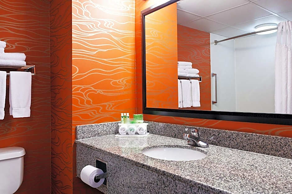 Holiday Inn Express Richmond-Brandermill-Hull Street By IHG
