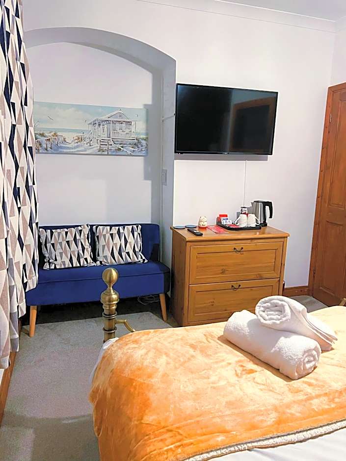 Ellies Guest House