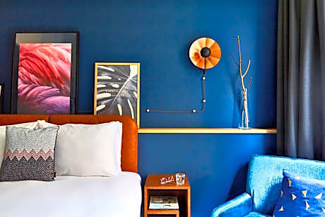 Standard Double Room with Courtyard View