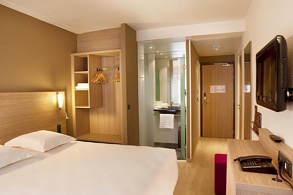 Escale Oceania Quimper Centre