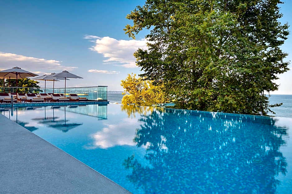 GRIFID Metropol Hotel - Premium All inclusive & Private Beach - Adults Only