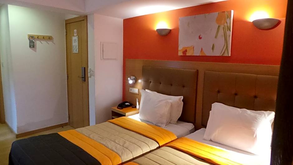 Dom João Glamour Hotel