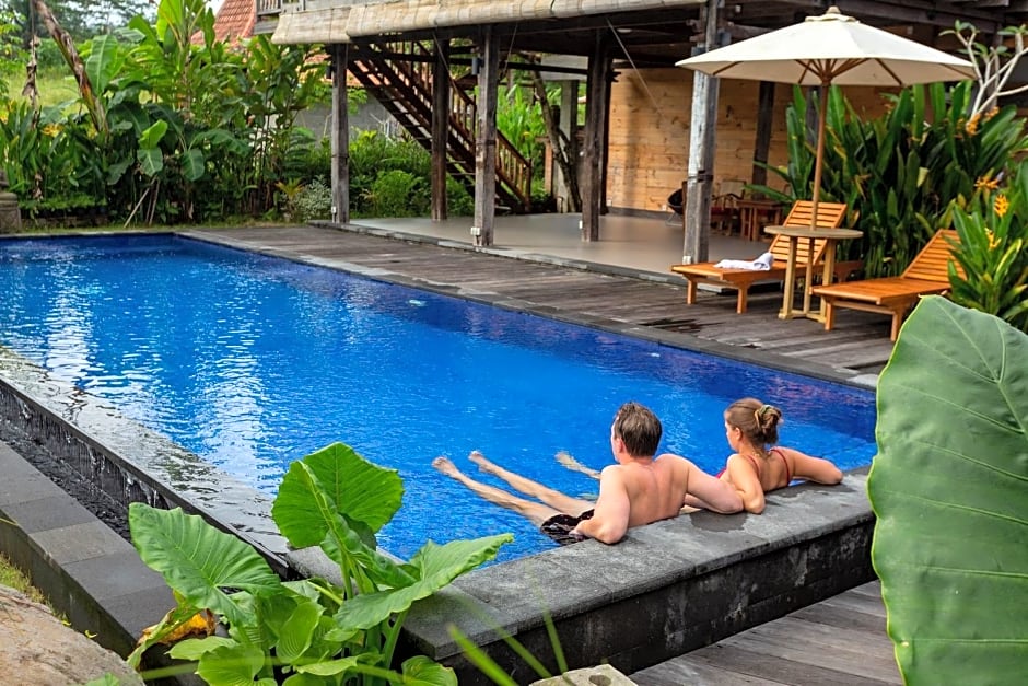 Kubu Sakian Villa and Restaurant Sidemen