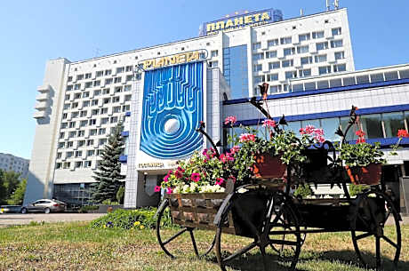 Planeta Hotel