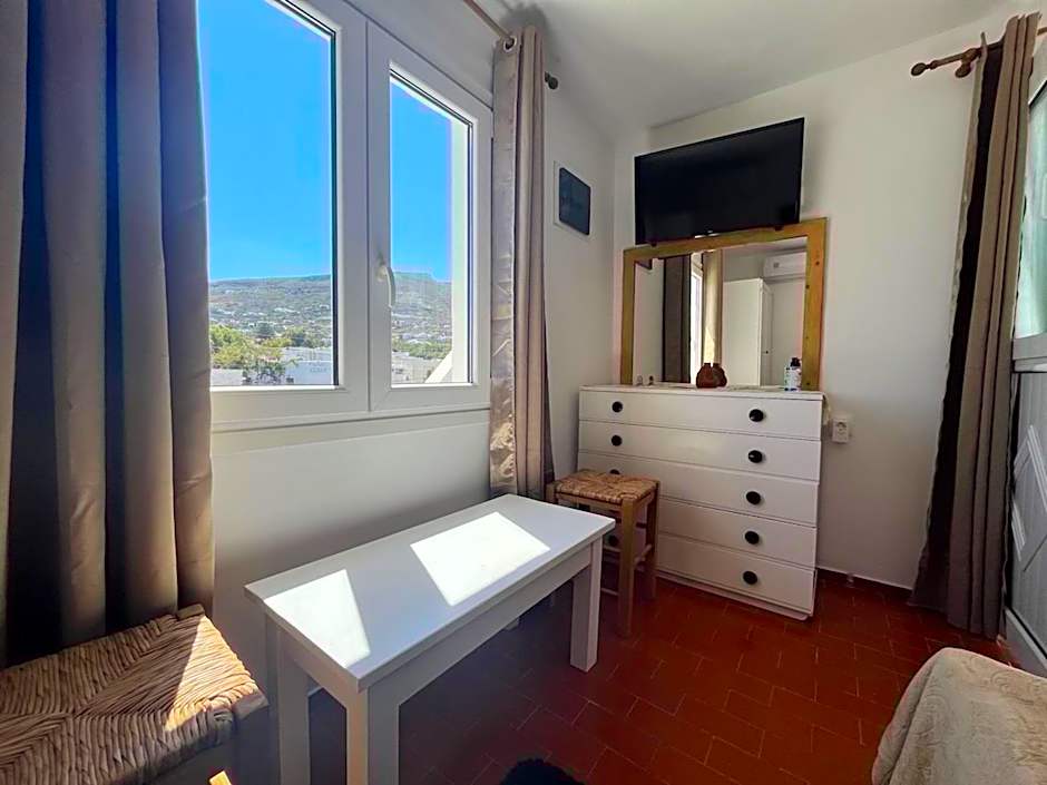 Stephany's Skyline Studio