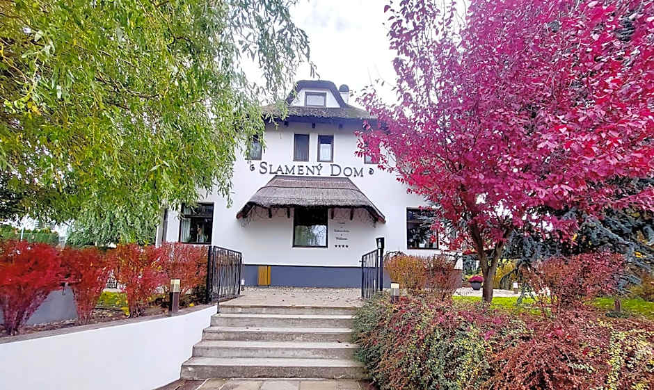 Hotel Slamený Dom & SPA