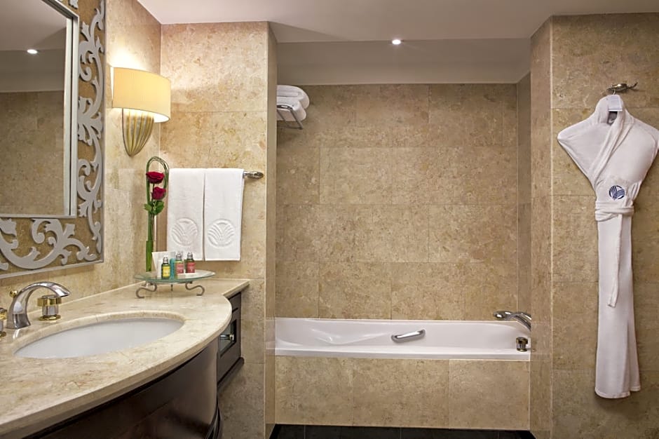 Beach Rotana - Abu Dhabi