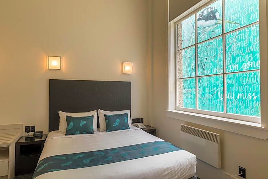Quest Napier Hotel