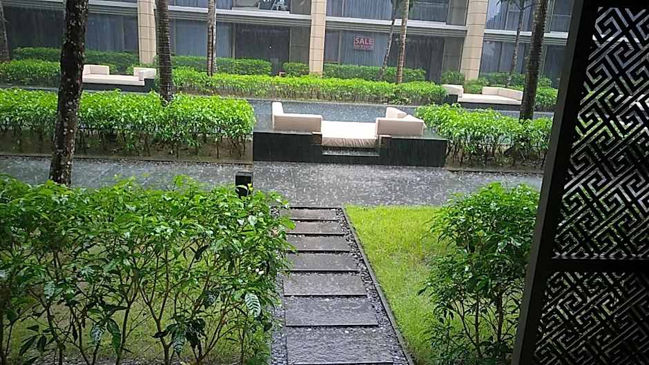 Baan Mai Khao - 2 Bedroom Luxury Condo - Direct Pool & Beach Access