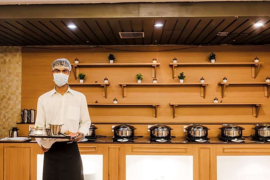 Hotel Myriad Lucknow