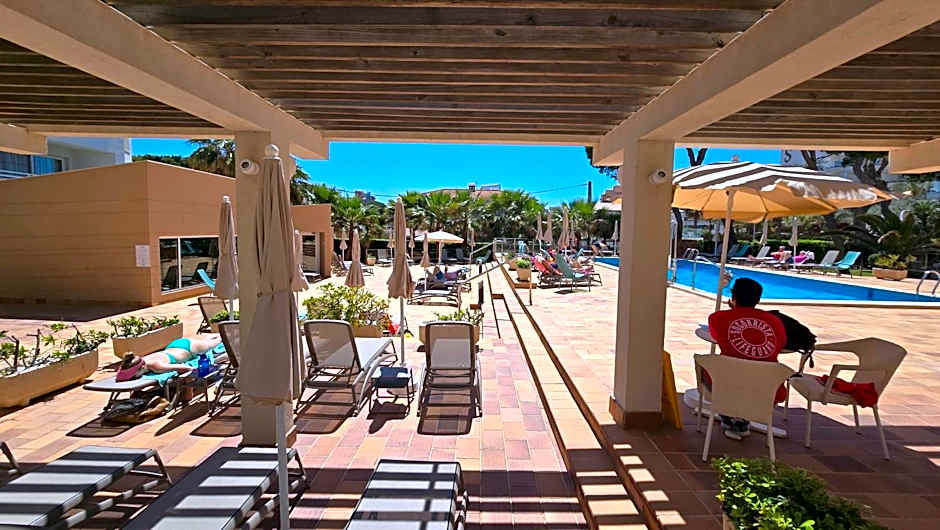 Leman Hotel y Apartamentos