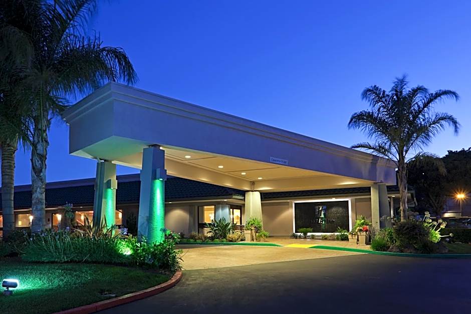 Holiday Inn Dublin - Pleasanton By IHG