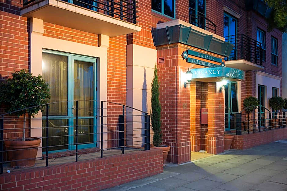 Majestic Tynte Street Apartments