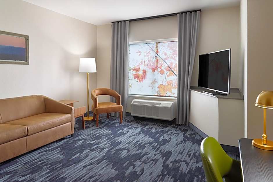 Fairfield Inn & Suites by Marriott Atlanta McDonough