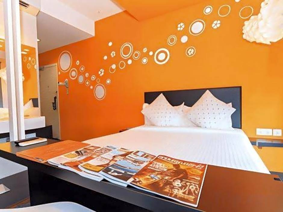 Hotel Zamburger Bliss