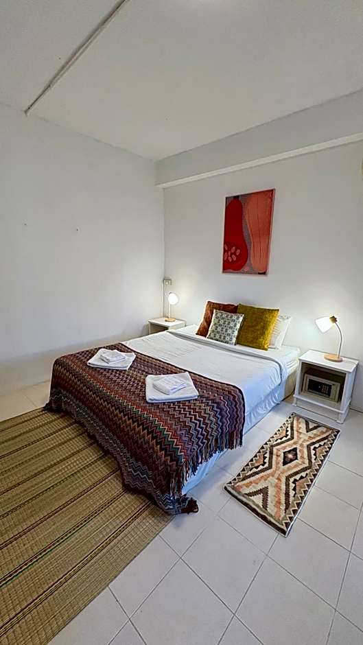 Holiday House Kata & Karon Phuket Hotel