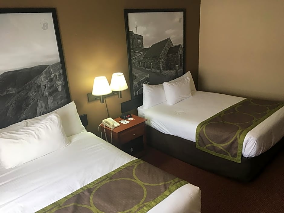 Super 8 by Wyndham St Johns