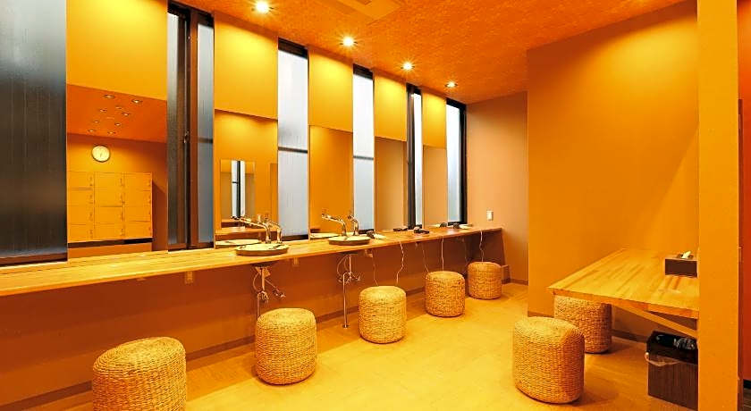 Kawaguchiya Riverside Hotel